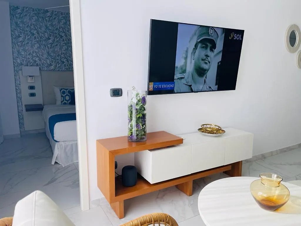 Beach, Golf, Casino,Jacuzzi & Pool Penthouse In Hard Rock, Punta Cana Area, Cana Rock Star Apartment