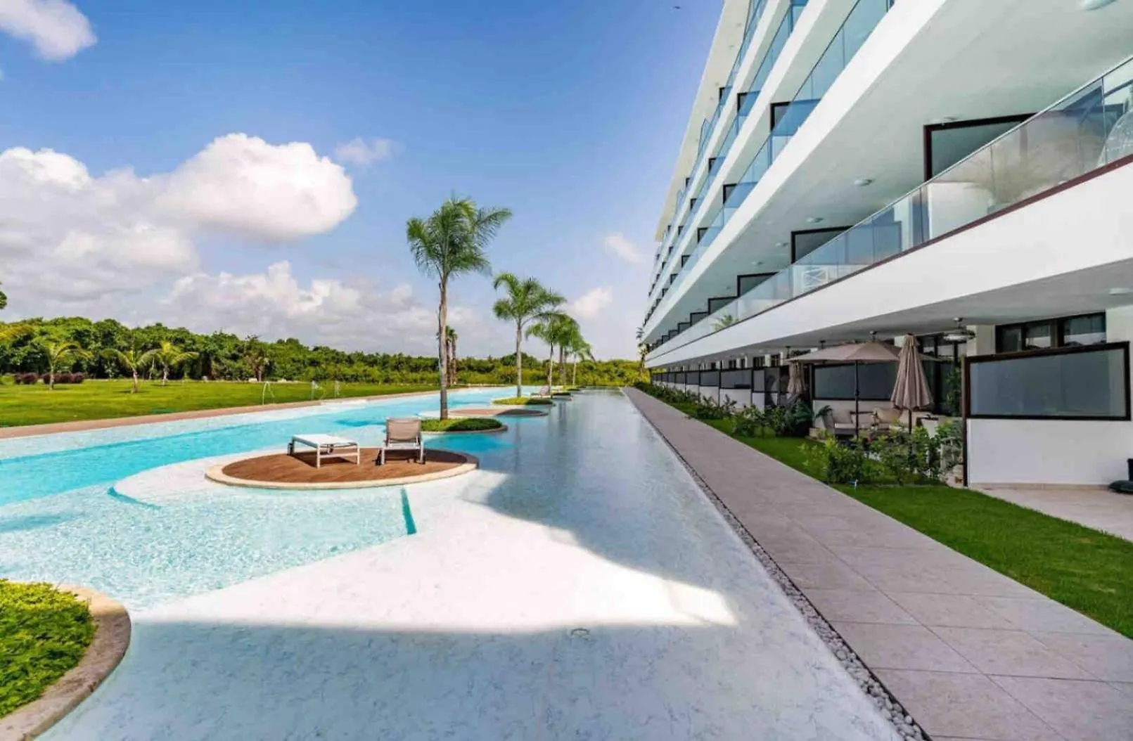 Beach, Golf, Casino,Jacuzzi & Pool Penthouse In Hard Rock, Punta Cana Area, Cana Rock Star Apartment