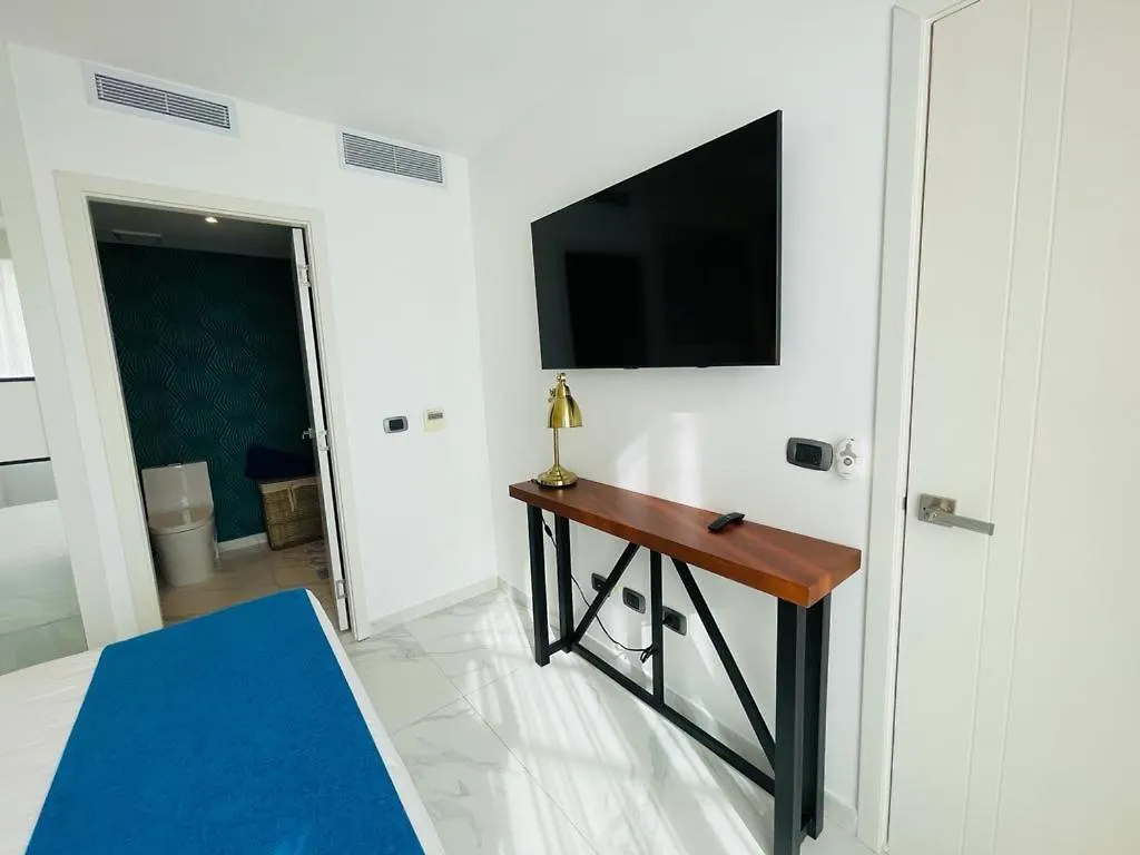 Beach, Golf, Casino,Jacuzzi & Pool Penthouse In Hard Rock, Punta Cana Area, Cana Rock Star Apartment
