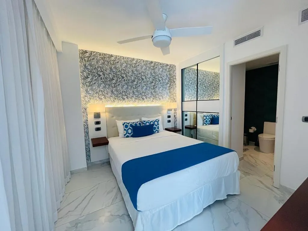 Beach, Golf, Casino,Jacuzzi & Pool Penthouse In Hard Rock, Punta Cana Area, Cana Rock Star Apartment 0*,