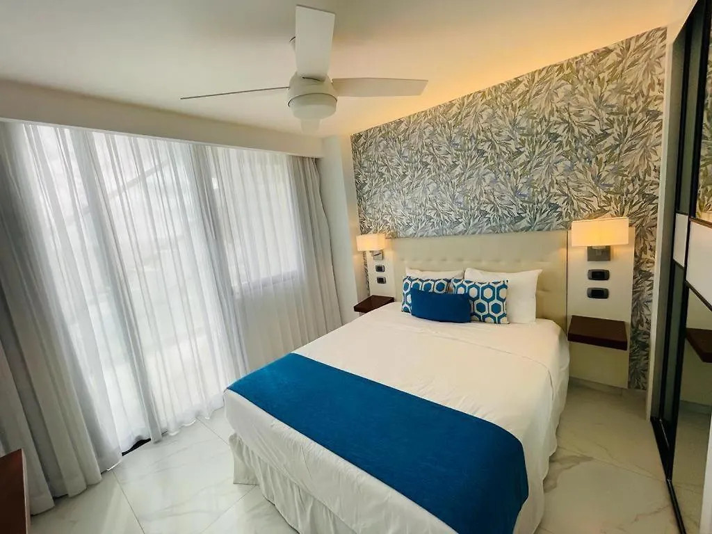 Beach, Golf, Casino,Jacuzzi & Pool Penthouse In Hard Rock, Punta Cana Area, Cana Rock Star Apartment